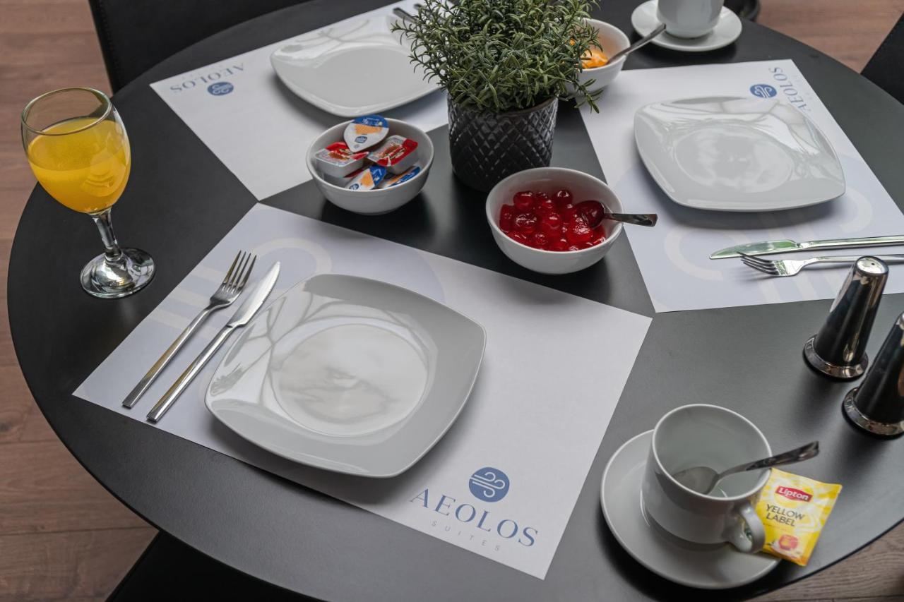 Aeolos Luxury Suites Ateny Zewnętrze zdjęcie