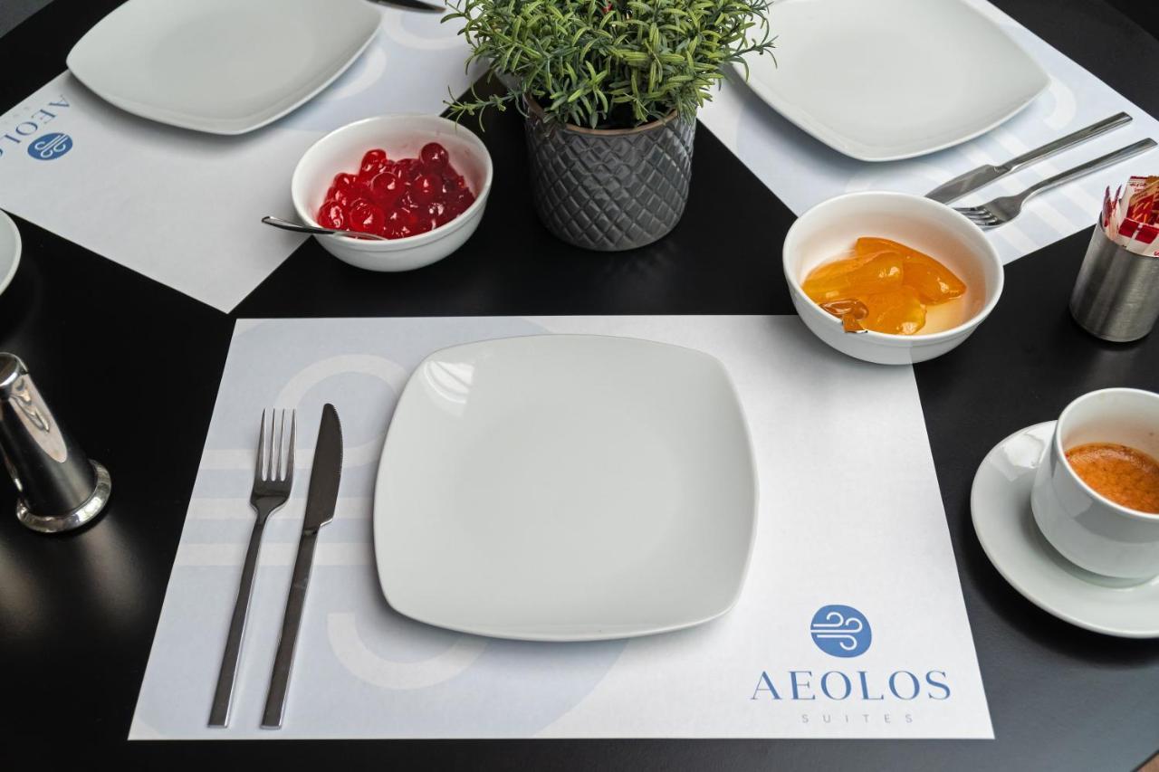 Aeolos Luxury Suites Ateny Zewnętrze zdjęcie